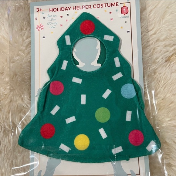 Target Bullseye Playground Holiday Helper Costumes🎅🏻🎄 - Picture 4 of 11